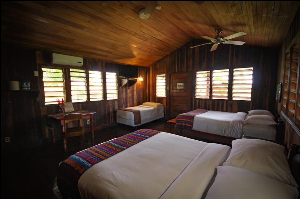 Windy Hill Resort San Ignacio Exterior photo