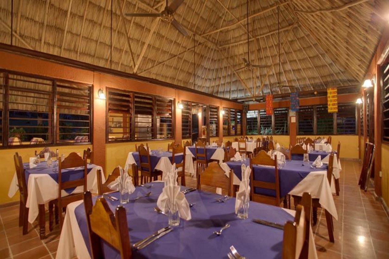 Windy Hill Resort San Ignacio Exterior photo